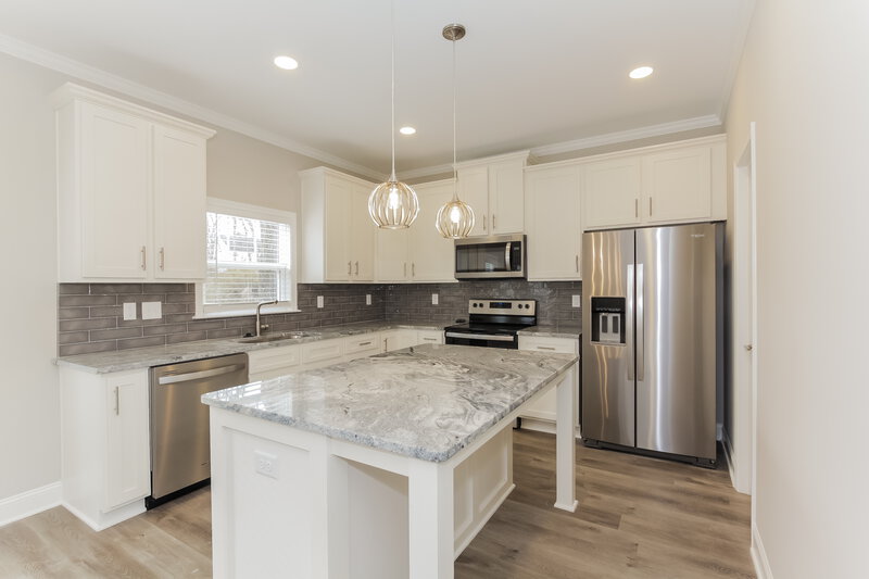 3,060/Mo, 2220 Moose Rd Kannapolis, NC 28083 Kitchen View