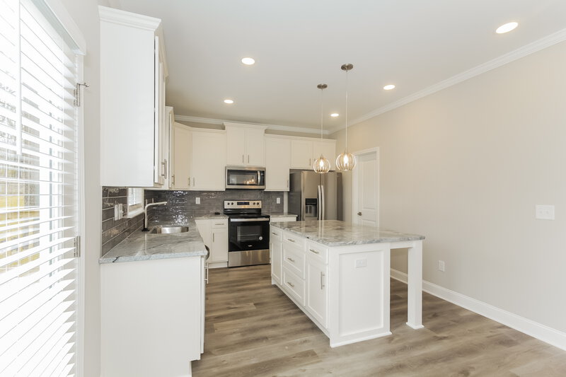 3,060/Mo, 2220 Moose Rd Kannapolis, NC 28083 Kitchen View 2