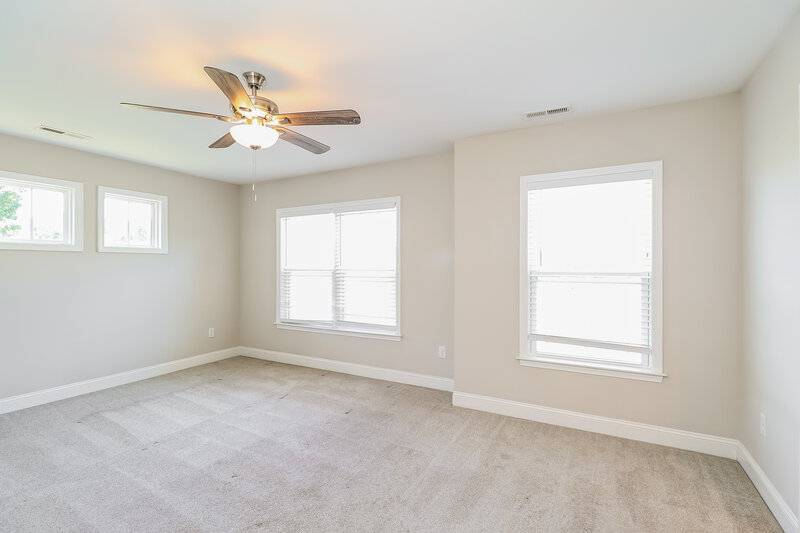 2,290/Mo, 2220 Moose Rd Kannapolis, NC 28083 Main Bedroom View 2