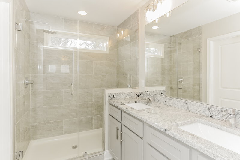 3,060/Mo, 2220 Moose Rd Kannapolis, NC 28083 Main Bathroom View