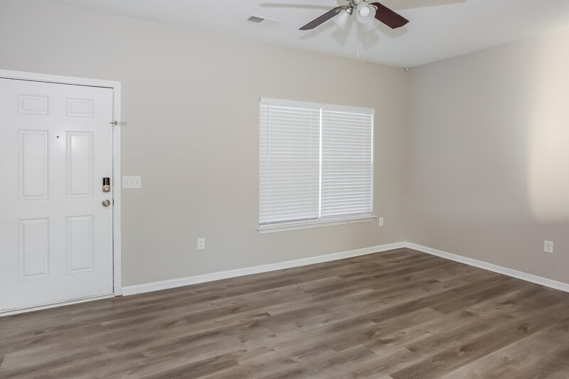 1,875/Mo, 2593 Captains Watch Rd NE Kannapolis, NC 28083 Living Room View