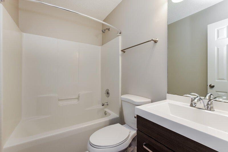 1,795/Mo, 3900 Golden Rod Ct Indian Trail, NC 28079 Bathroom View