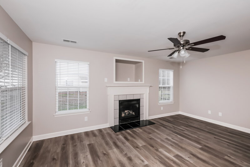 2,075/Mo, 5028 Revelation Way Monroe, NC 28110 Living Room View 2