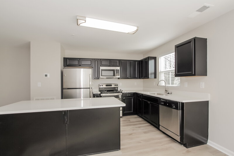 3,000/Mo, 1123 Tangle Ridge Dr SE Concord, NC 28025 Kitchen View 2