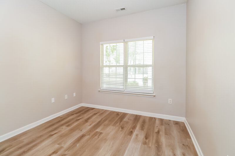 2,050/Mo, 7230 Frances Irene Dr Charlotte, NC 28215 Bedroom View