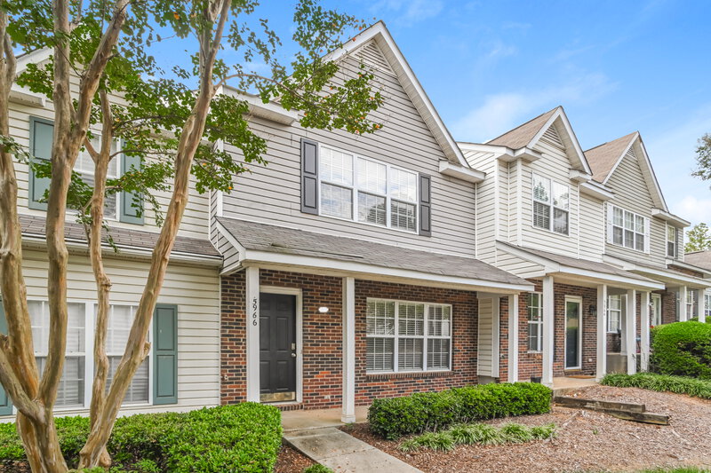 1,635/Mo, 5966 Cougar Ln Charlotte, NC 28269 Front View