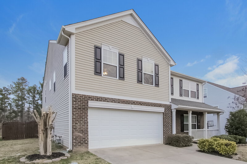 2,825/Mo, 1721 Leeview Ln Clover, SC 29710 Front View 2