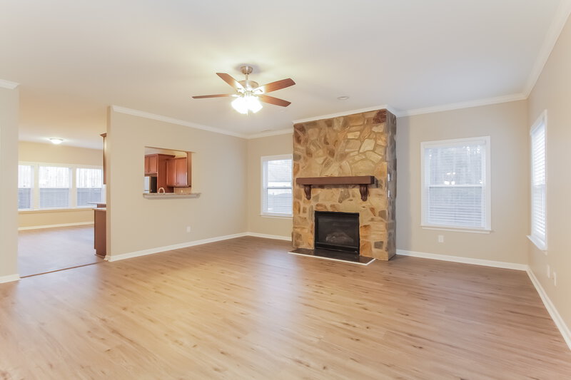 2,825/Mo, 1721 Leeview Ln Clover, SC 29710 Living Room View