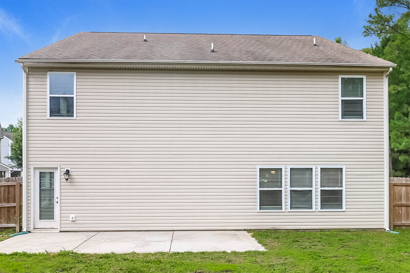 2,970/Mo, 1524 Black Swan Ct Clover, SC 29710 Rear View
