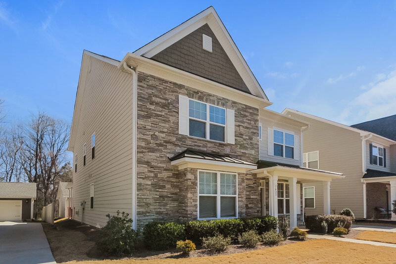 3,080/Mo, 7632 Cushing Dr # 74 Charlotte, NC 28216 Front View