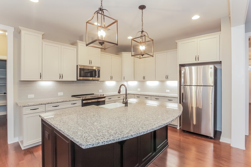 2,770/Mo, 952 Elderberry Ln Clover, SC 29710 Kitchen View