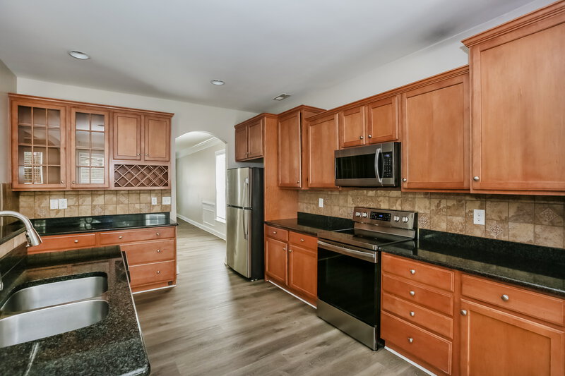 3,310/Mo, 8201 Willow Branch Dr Waxhaw, NC 28173 Kitchen View
