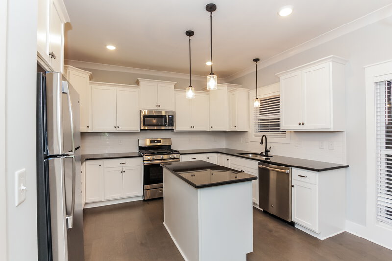 4,610/Mo, 566 Sand Trap Dr York, SC 29745 Kitchen View