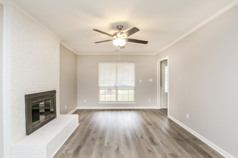 2,305/Mo, 100 Bath Cir Huntersville, NC 28078 Living Room View