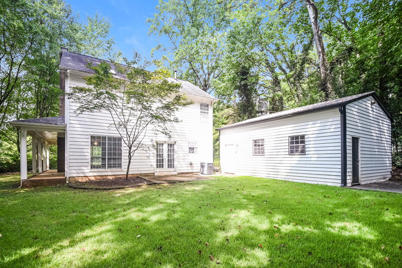 2,270/Mo, 100 Bath Cir Huntersville, NC 28078 Rear View