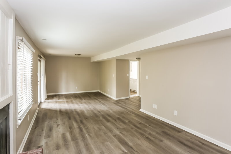 2,440/Mo, 3125 Windbluff Dr Charlotte, NC 28277 Dining Room View