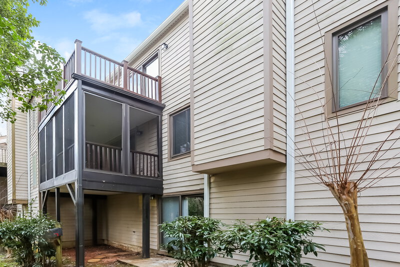2,440/Mo, 3125 Windbluff Dr Charlotte, NC 28277 Rear View