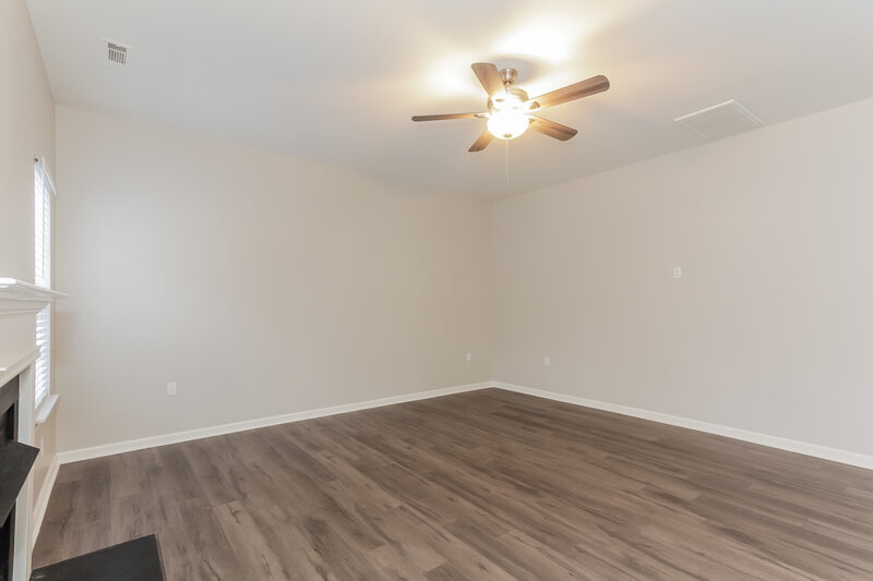 2,415/Mo, 659 Winding Branch Rd Rock Hill, SC 29732 Living Room View 2