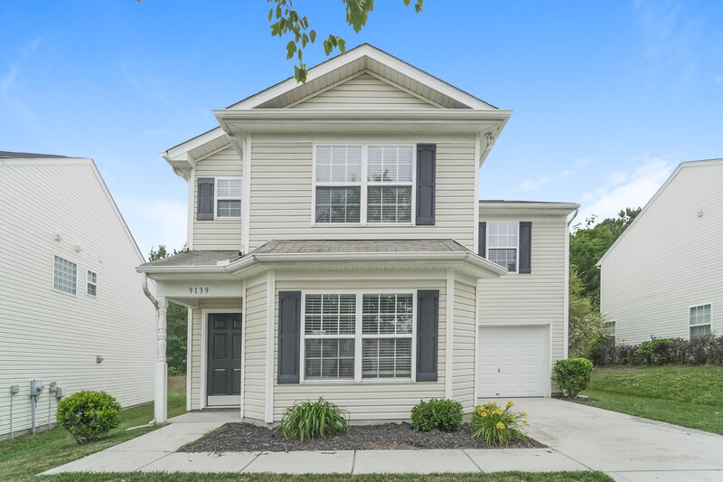 1,800/Mo, 9139 Simonton Dr Charlotte, NC 28269 External View