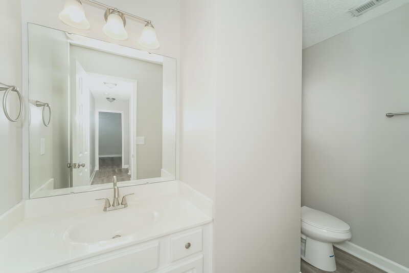 1,800/Mo, 9139 Simonton Dr Charlotte, NC 28269 Misc View 12