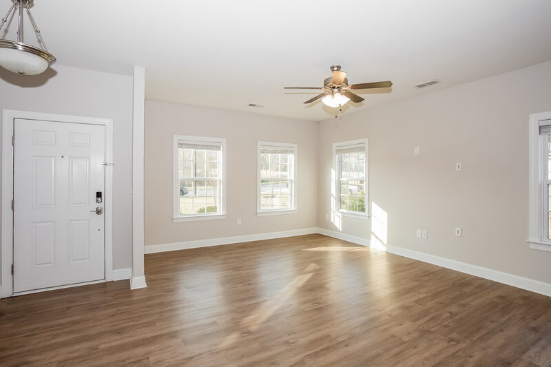 2,080/Mo, 12884 Hill Pine Rd Midland, NC 28107 Living Room View