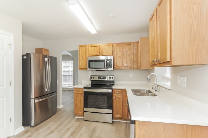 2,640/Mo, 211 Winding Canyon Dr Charlotte, NC 28214 Kitchen View 2