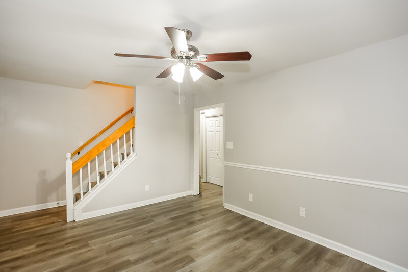 2,000/Mo, 3522 Fortis Ln Matthews, NC 28105 Living Room View 4