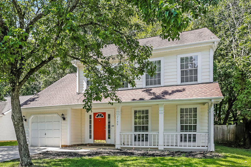 2,295/Mo, 2109 David Earl Dr Charlotte, NC 28213 Front View