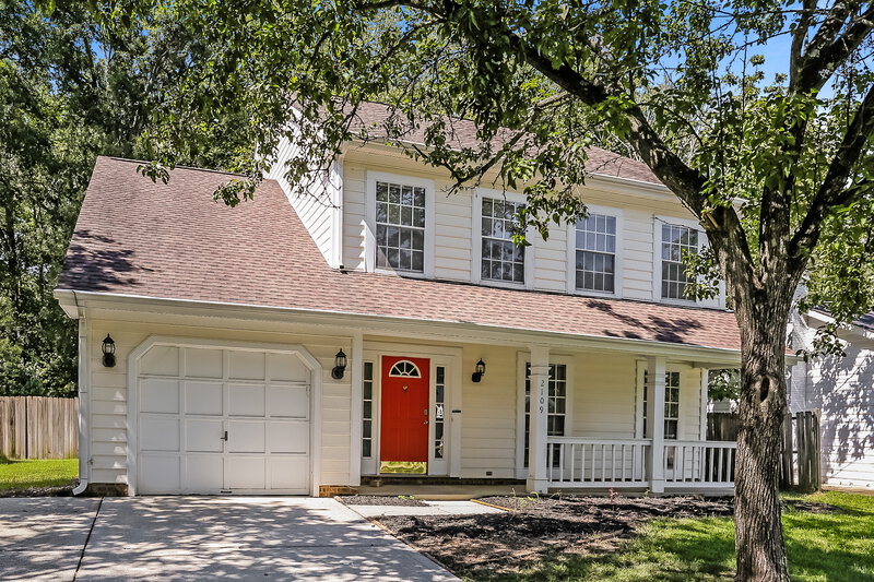 2,295/Mo, 2109 David Earl Dr Charlotte, NC 28213 Front View 2