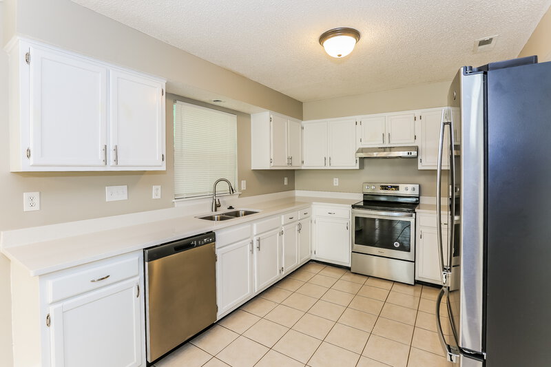 2,295/Mo, 2109 David Earl Dr Charlotte, NC 28213 Kitchen View