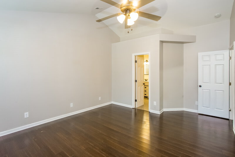 2,200/Mo, 11025 Ballards Pond Ln Matthews, NC 28105 Main Bedroom View