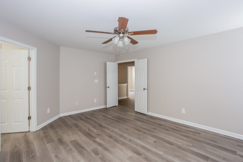 1,895/Mo, 2003 Summit Ridge Ln Kannapolis, NC 28083 Main Bedroom View 2