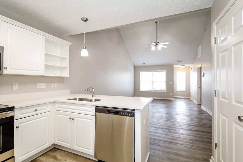 1,460/Mo, 449 Guiness Pl Rock Hill, SC 29730 Kitchen View 3