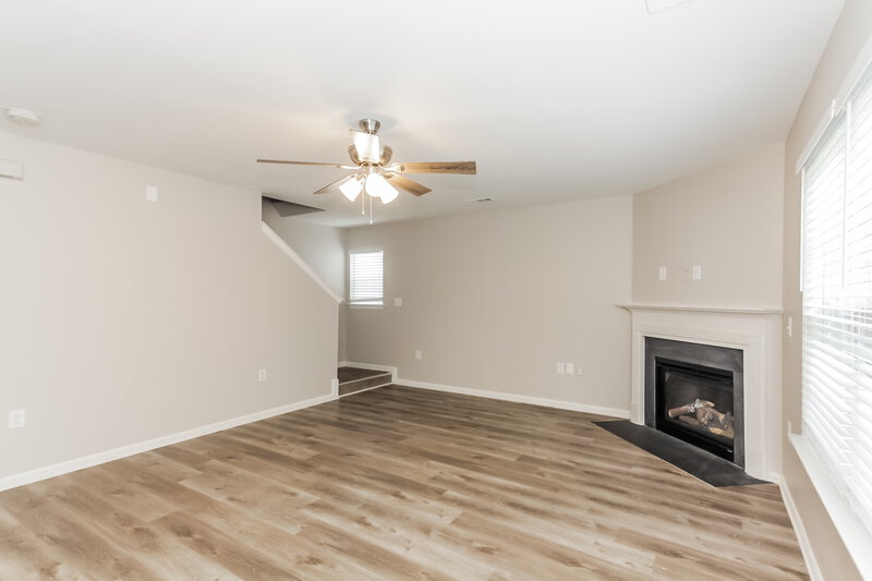 2,600/Mo, 1028 Marcus St Indian Land, SC 29707 Living Room View 2