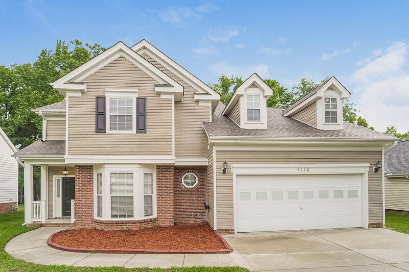 2,205/Mo, 4128 Highcroft Ln Charlotte, NC 28269 External View