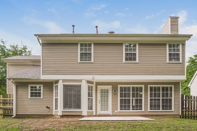 2,205/Mo, 4128 Highcroft Ln Charlotte, NC 28269 Rear View