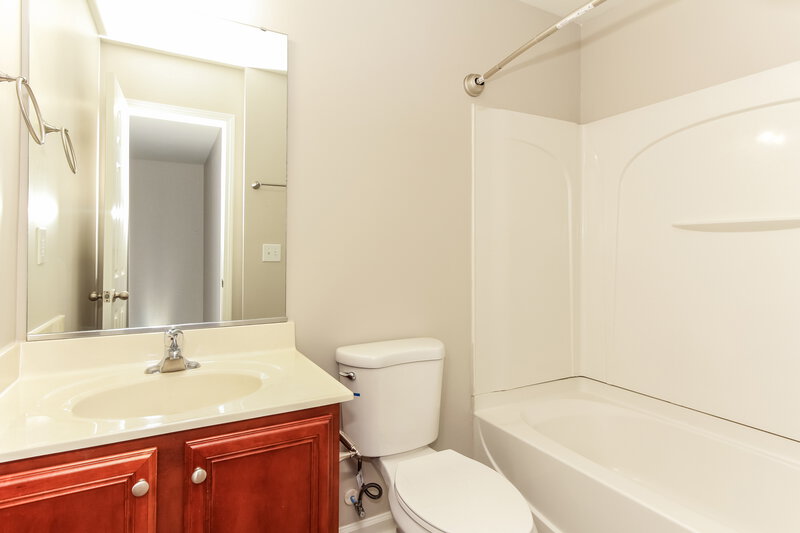 2,120/Mo, 8719 Lenox Pointe Dr Charlotte, NC 28273 Misc View 8