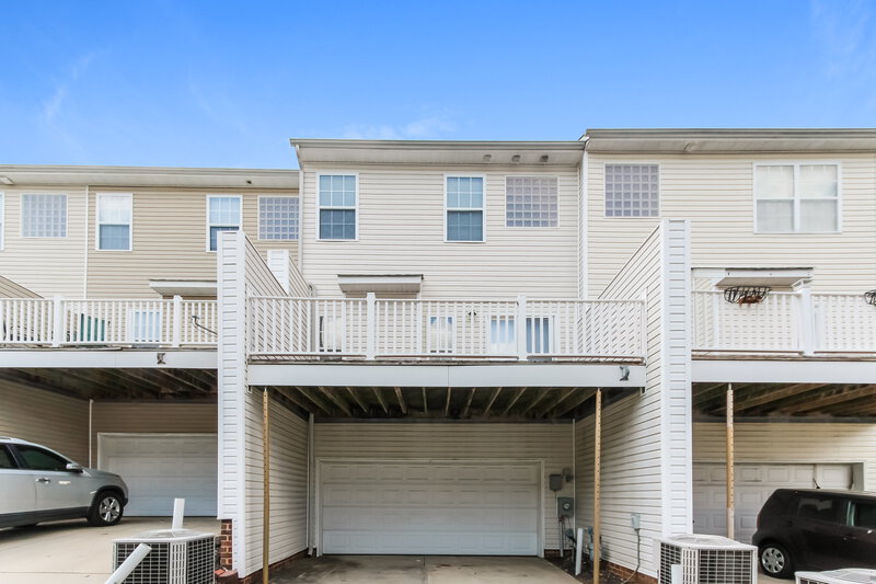 2,120/Mo, 8719 Lenox Pointe Dr Charlotte, NC 28273 Misc View 13