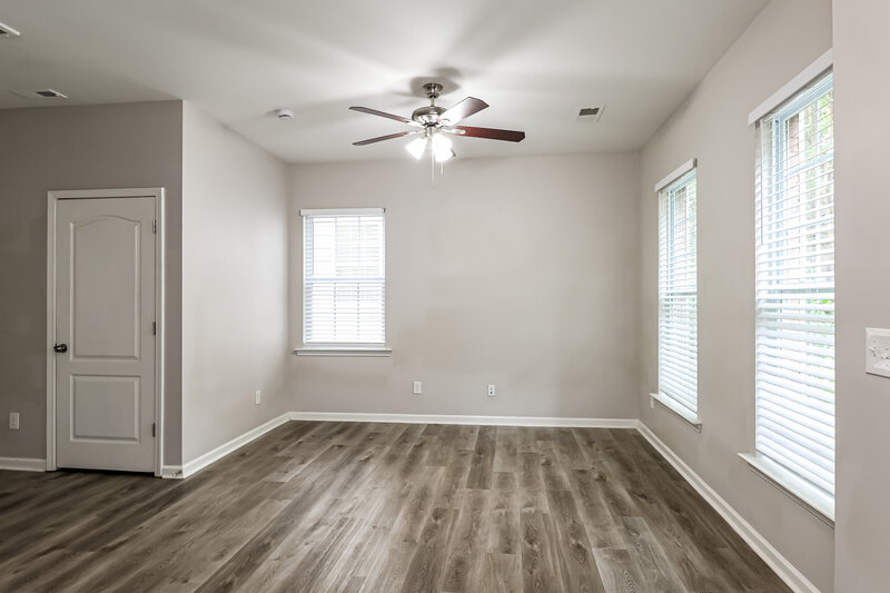 2,445/Mo, 9948 Evergreen Terrace Dr Charlotte, NC 28277 Living Room View