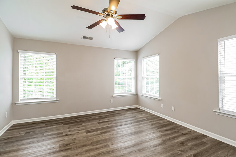 2,445/Mo, 9948 Evergreen Terrace Dr Charlotte, NC 28277 Main Bedroom View 2