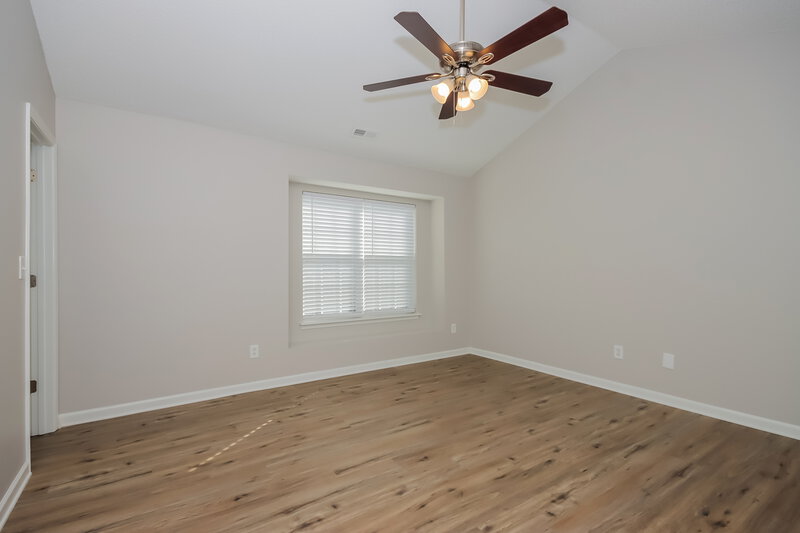 2,670/Mo, 8042 Christmas Ct Charlotte, NC 28216 Main Bedroom View 2