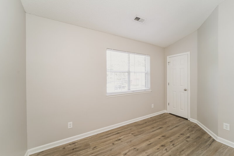 1,665/Mo, 5746 Prescott Ct Charlotte, NC 28269 Bedroom View 2