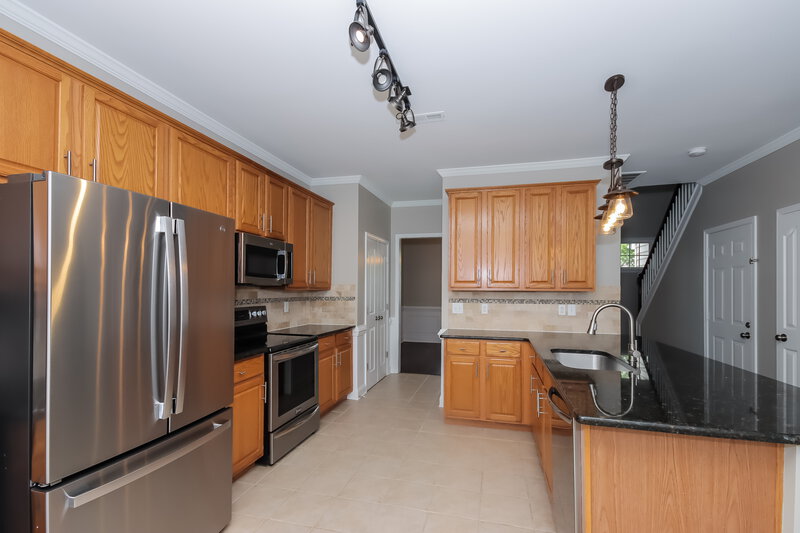 3,680/Mo, 17027 Stinson Ave Huntersville, NC 28078 Kitchen View 2