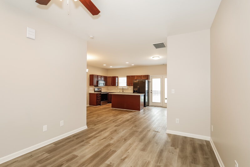 1,965/Mo, 14072 Singleleaf Ln Charlotte, NC 28278 Living Room View 2