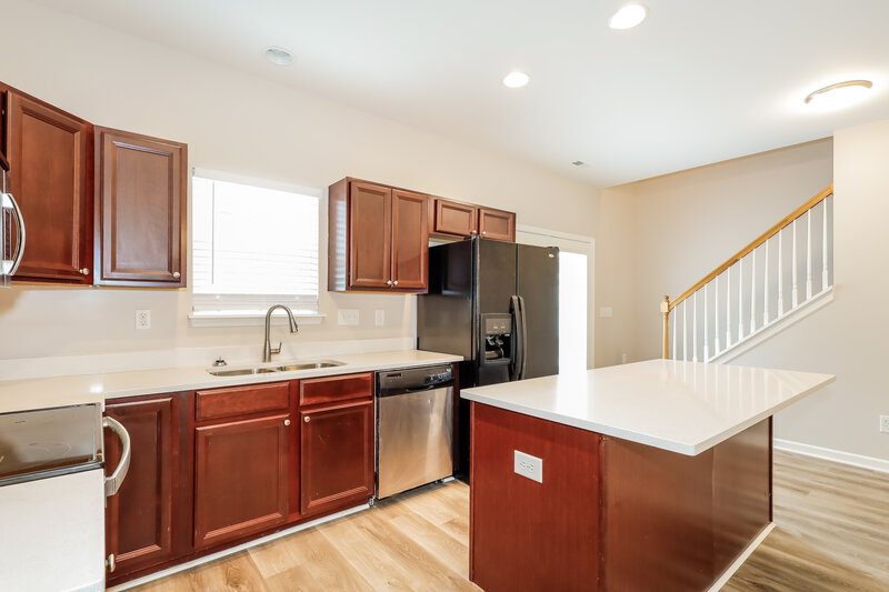 1,965/Mo, 14072 Singleleaf Ln Charlotte, NC 28278 Kitchen View 2
