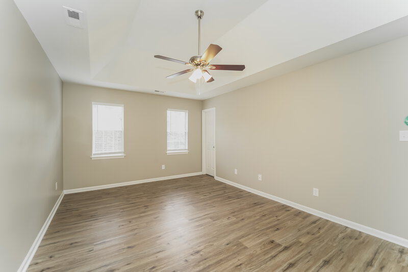 2,015/Mo, 12901 Angel Oak Dr Huntersville, NC 28078 Main Bedroom View 2