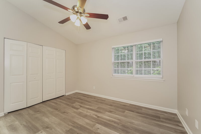 1,890/Mo, 3204 Summercroft Ln Charlotte, NC 28269 Main Bedroom View