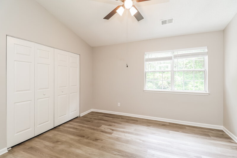 1,685/Mo, 3204 Summercroft Ln Charlotte, NC 28269 Bedroom View