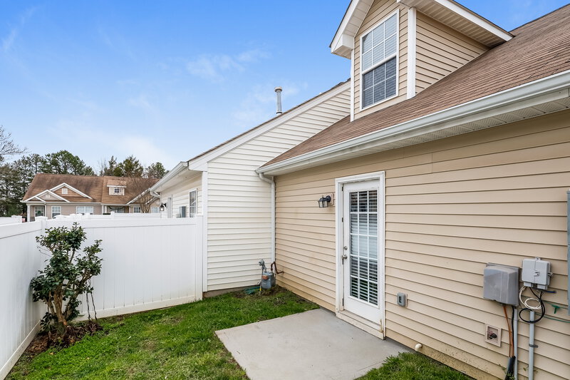 1,715/Mo, 7318 Hollow Brook Ct Fort Mill, SC 29707 Rear View