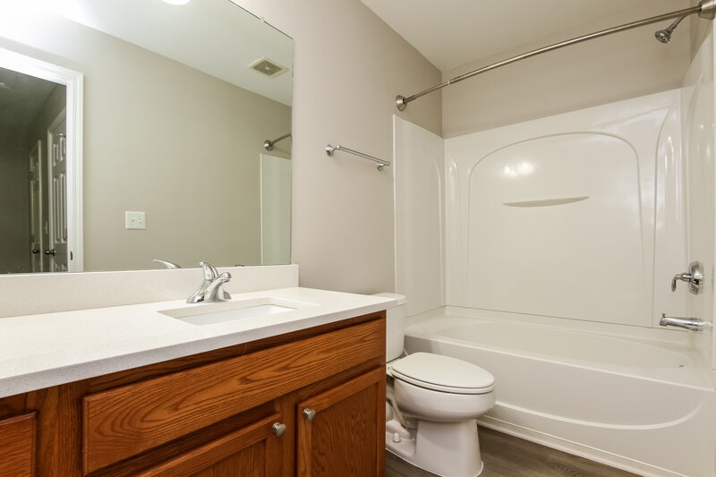 1,945/Mo, 364 Tidmarsh Ct NW Concord, NC 28027 Bathroom View